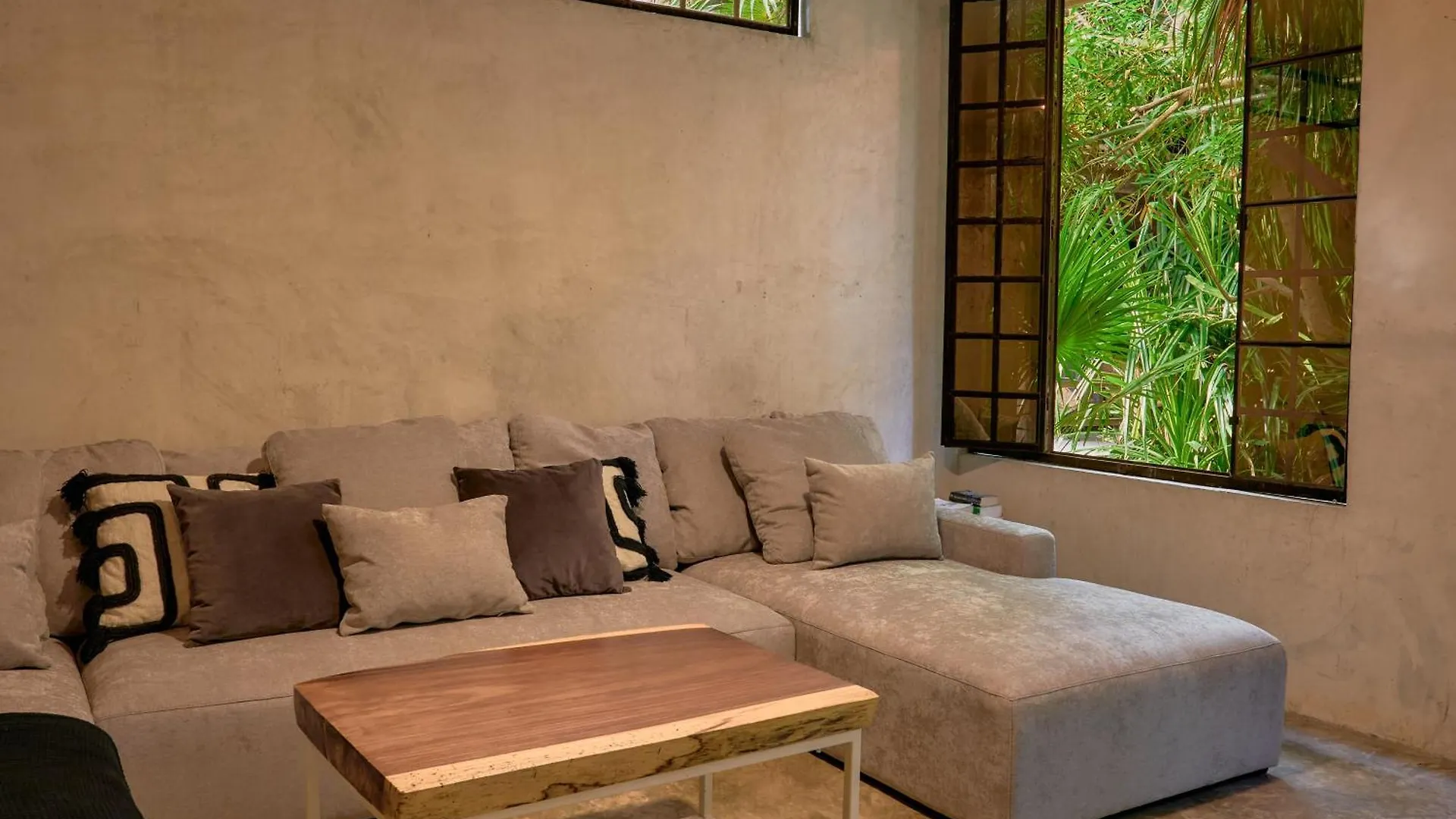 Casa Amor Tulum 8Br Z H - Next Level B
