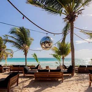 Casa Gitano Tulum Pueblo